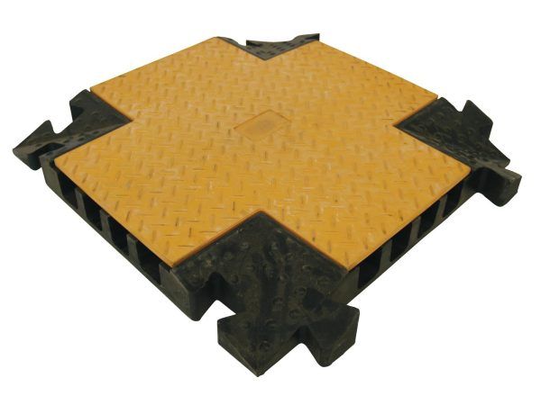 EUROLITE Cablebridge cross 550x550 4 channels